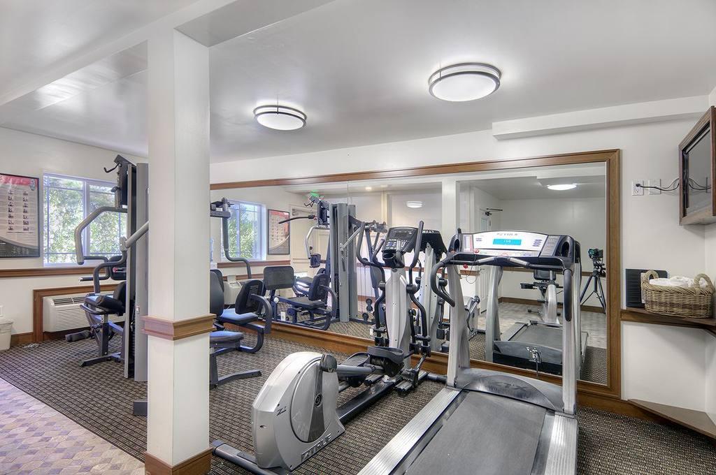 Los Prados Hotel San Mateo Ngoại thất bức ảnh