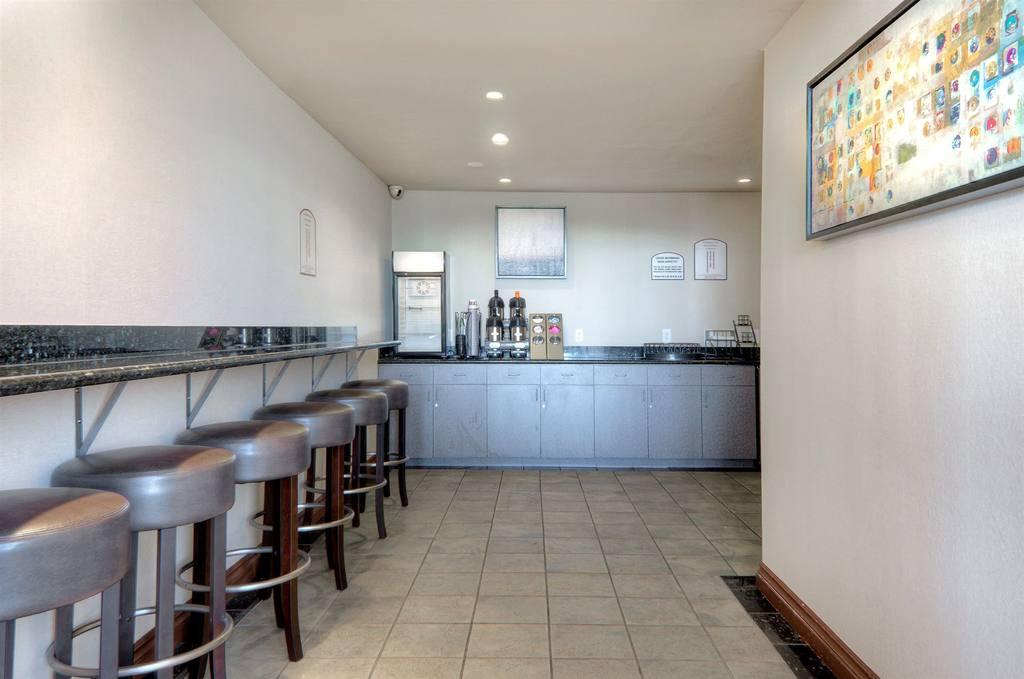 Los Prados Hotel San Mateo Ngoại thất bức ảnh