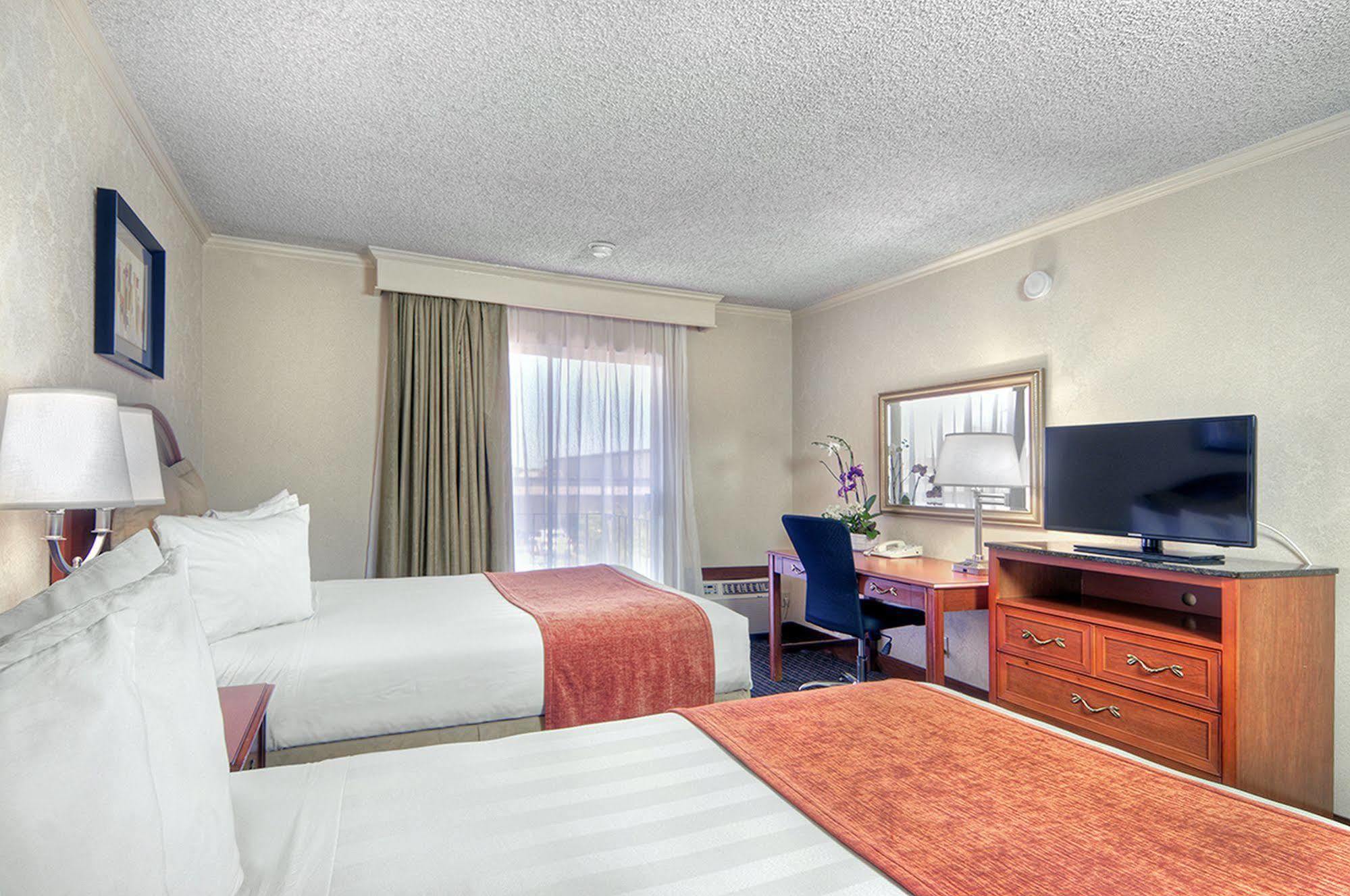 Los Prados Hotel San Mateo Ngoại thất bức ảnh