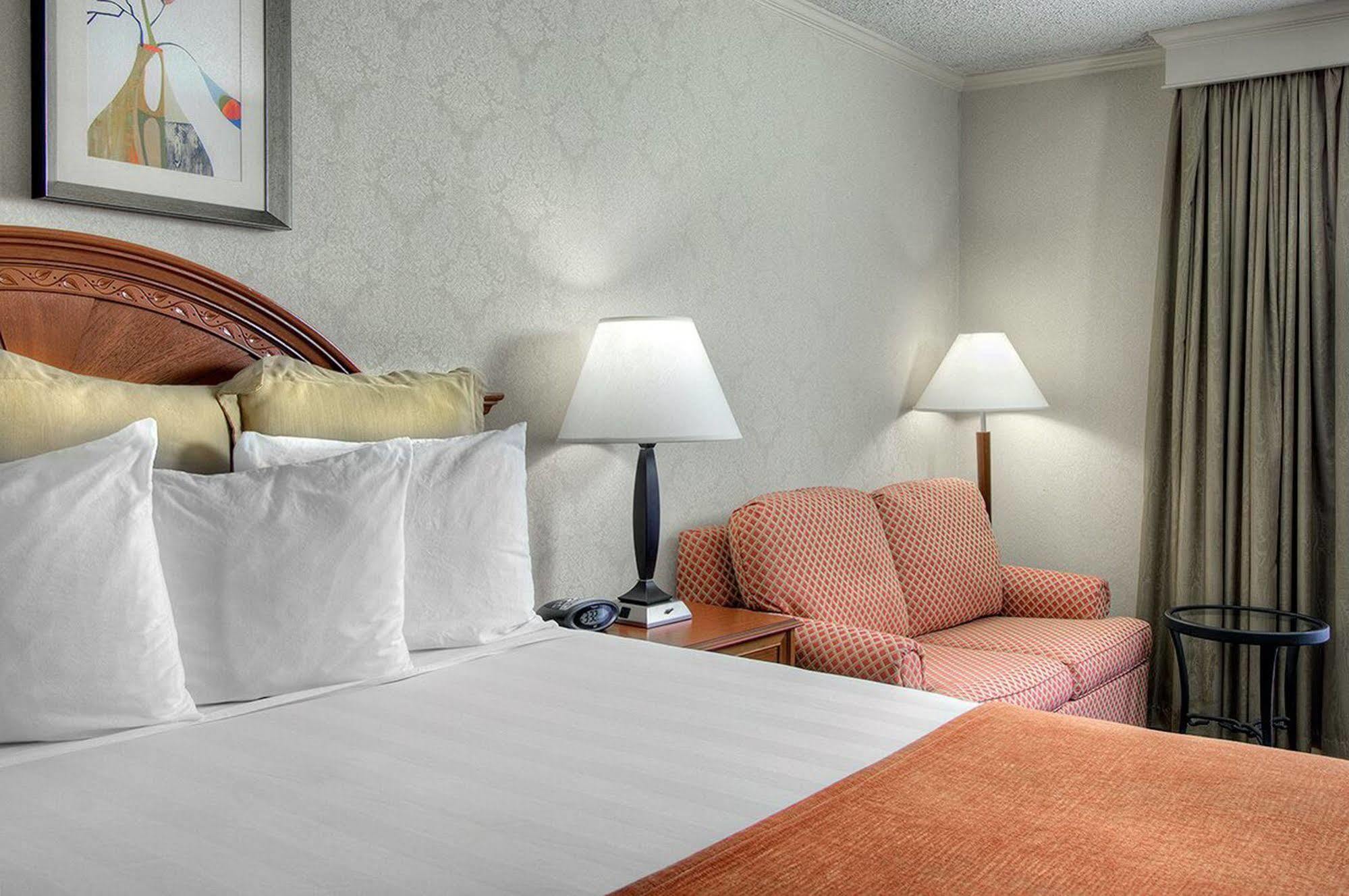 Los Prados Hotel San Mateo Ngoại thất bức ảnh